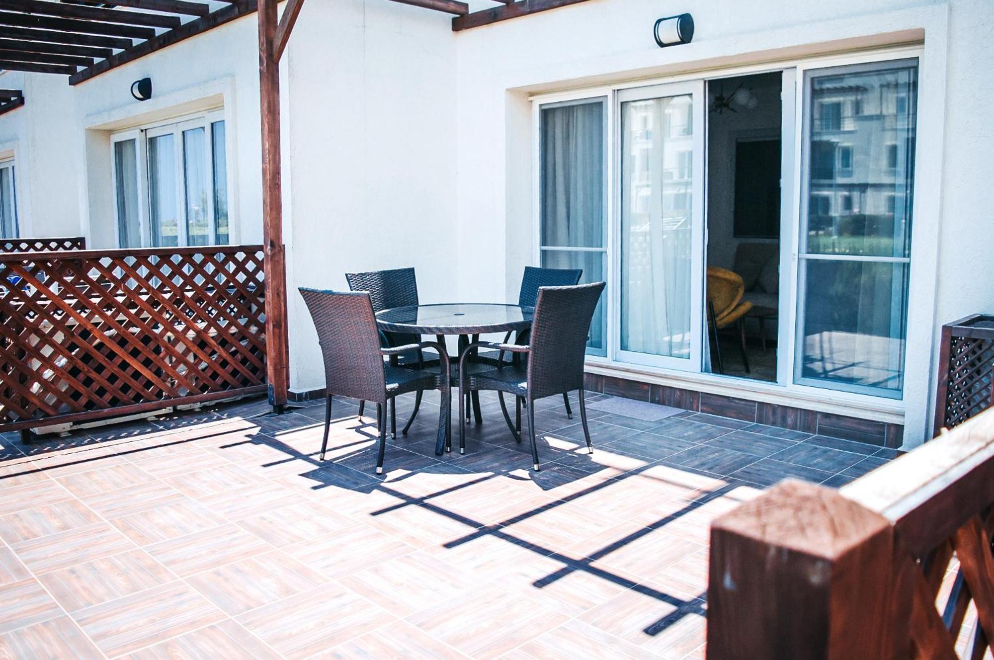 Premium Sun Apartment Vokolidha Exterior photo